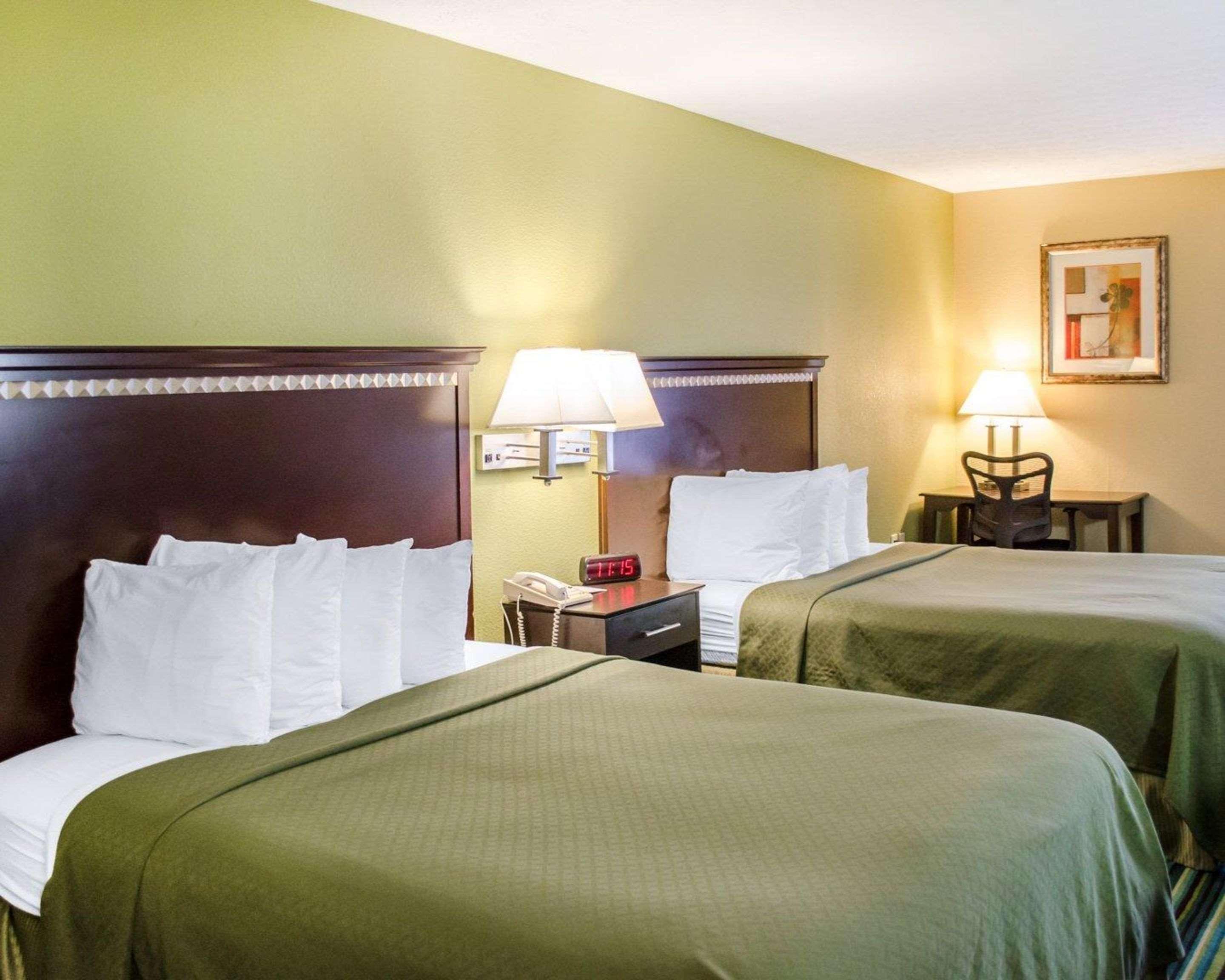 Quality Inn & Suites Medina - Akron West Εξωτερικό φωτογραφία